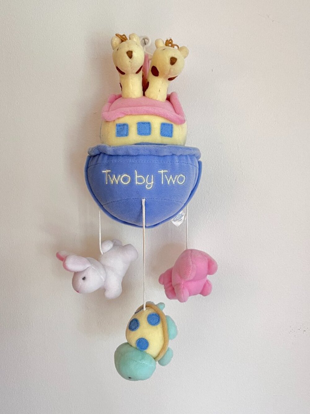 Vintage 1999 Kids Noah’s Ark Stroller Crib Hanging Activity Plush Toy Giraffe